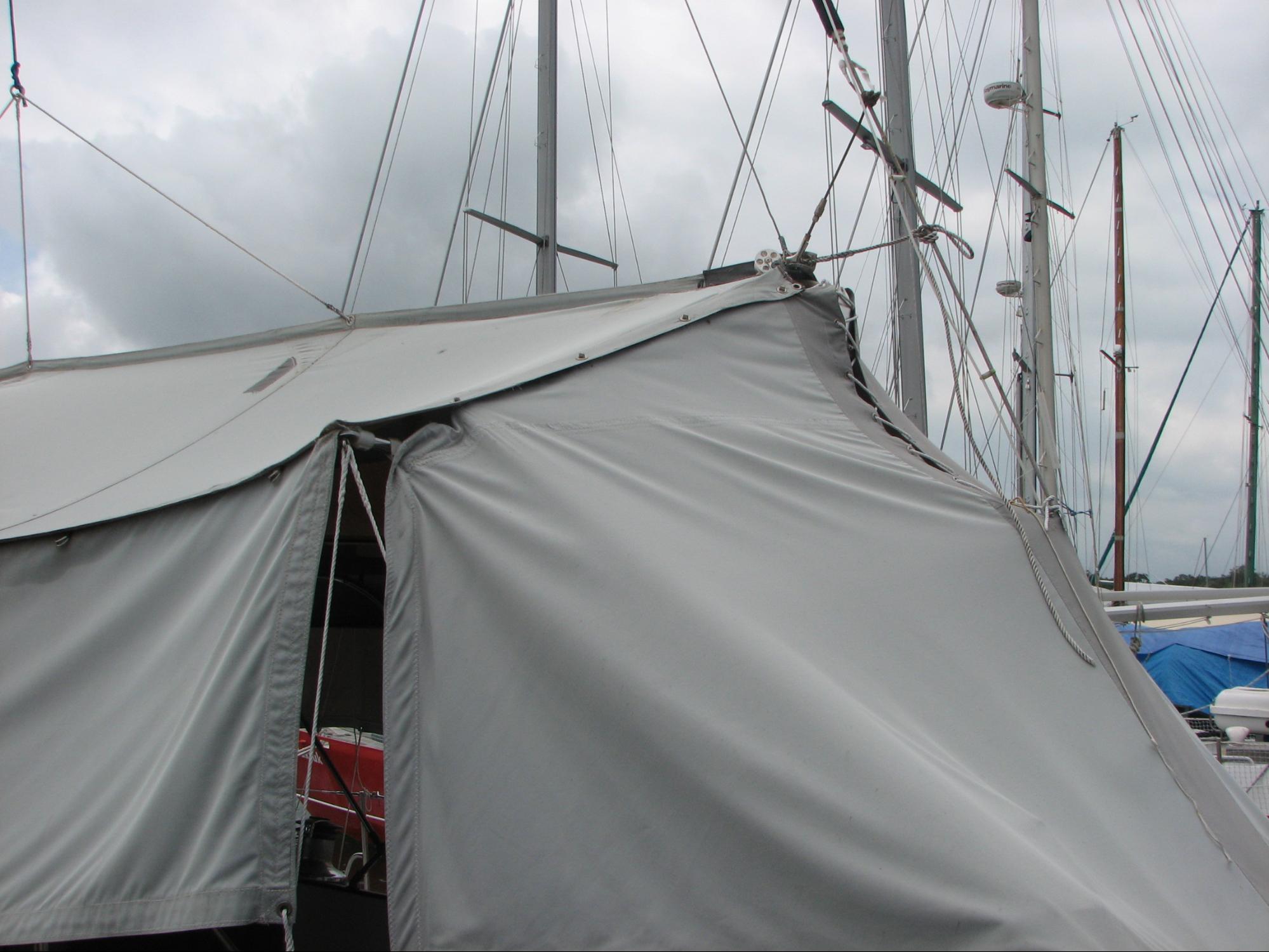 02_calusa_awning.JPG